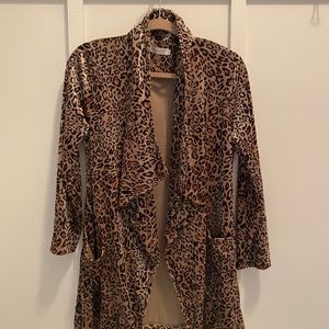 Amaryllis two pocket leopard cardigan